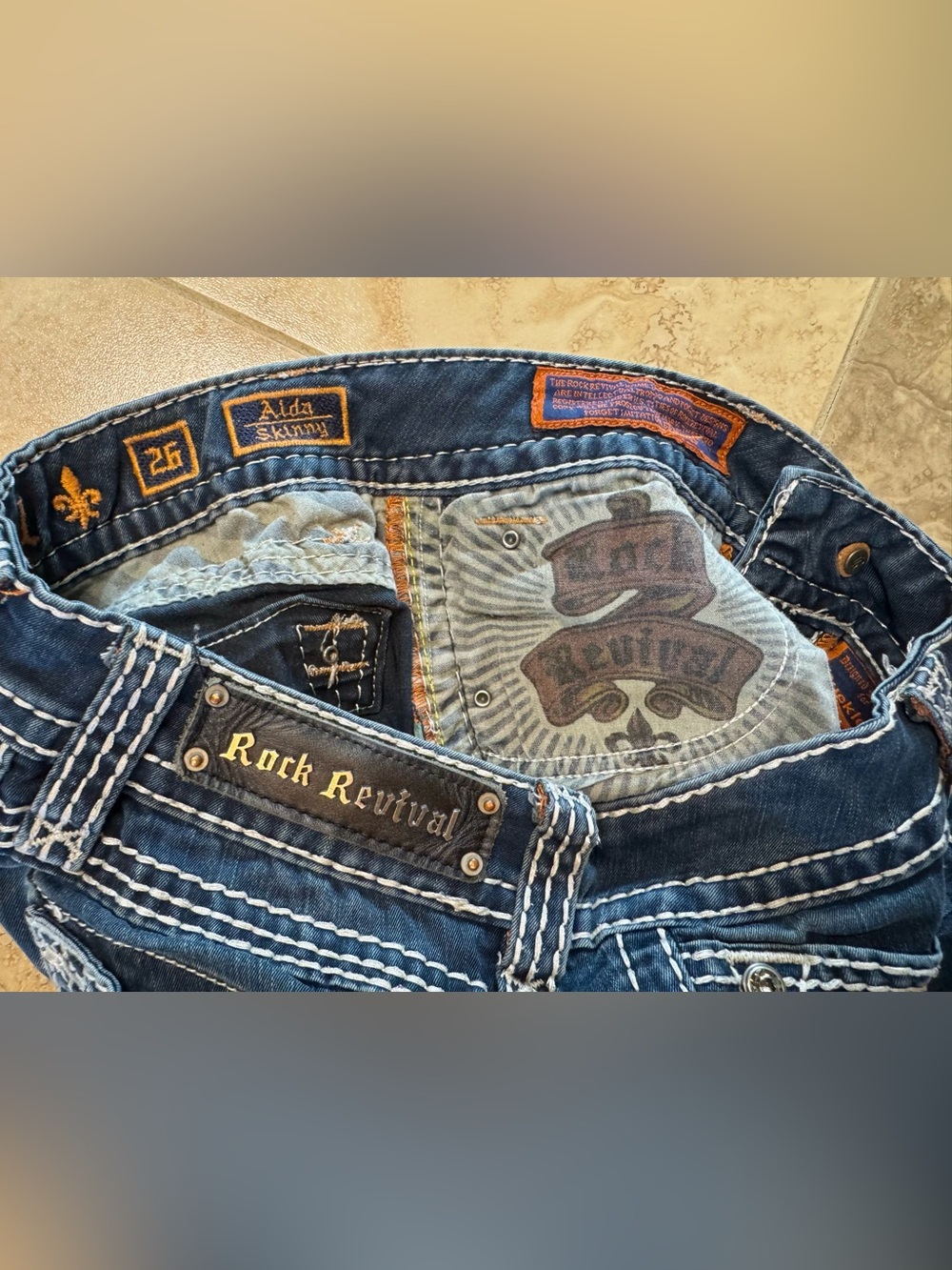 Rock Revival Embellished Jeans - Picture 4 of 5